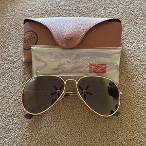 New Ray-Ban Aviator Sunglasses RB3025
